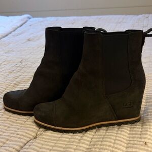 UGG Women's Pax Wedge Boots